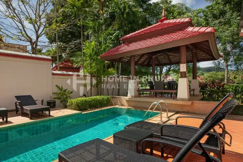 House in Phuket, Thailand 4 bedrooms № 209549 - photo 2