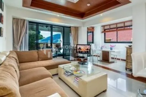Condo in Phuket, Thailand, 2 bedrooms  № 209548