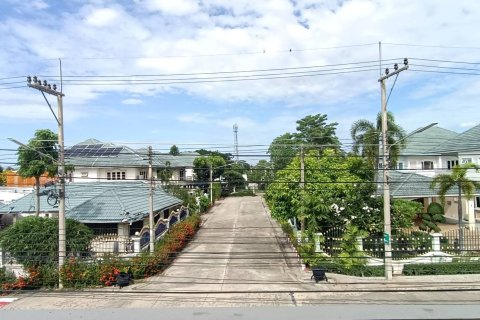 Дом в Накхонсаване, Таиланд с 3 спальнями  № 157981 - фото 16