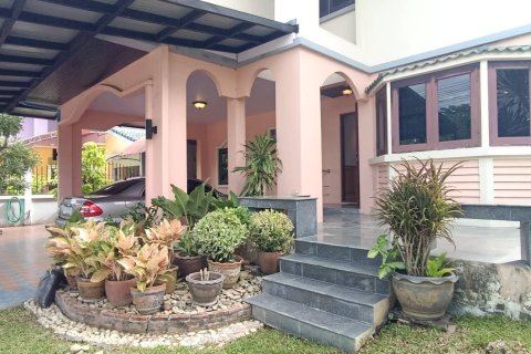 Дом в Накхонсаване, Таиланд с 3 спальнями  № 157981 - фото 5