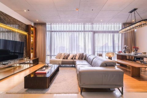 Condo in Bangkok, Thailand, 2 bedrooms  № 180855