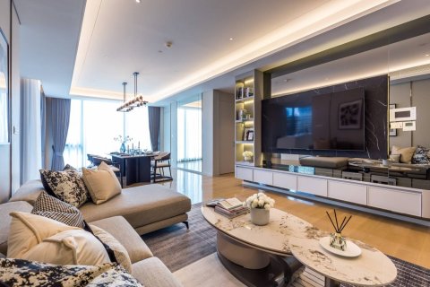Condo in Bangkok, Thailand, 2 bedrooms  № 180853 - photo 24