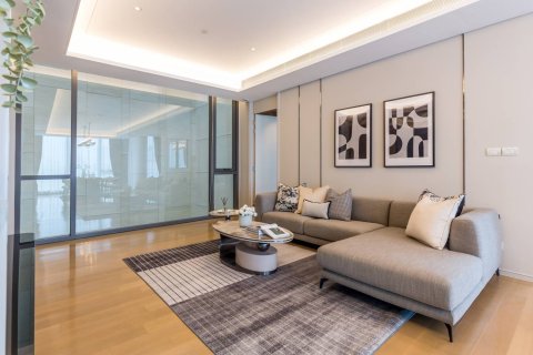 Condo in Bangkok, Thailand, 2 bedrooms  № 180853 - photo 27