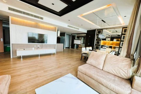 Condo à Bangkok, Thaïlande, 3 chambres  № 180852 - photo 4