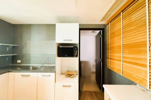 Condo à Bangkok, Thaïlande, 3 chambres  № 180852 - photo 8