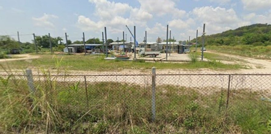 Land in Rayong, Thailand 12800 sq.m. № 171715