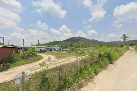 Land in Rayong, Thailand 12800 sq.m. № 171715 - photo 5