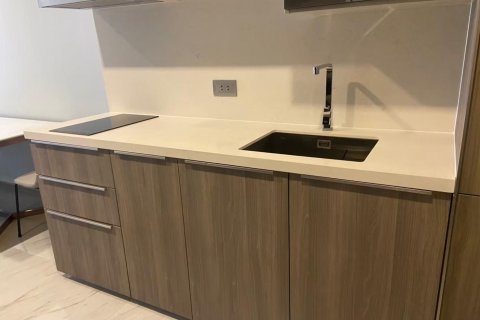 Studio in the Condo in Watthana, Bangkok, Thailand  № 171894 - photo 8