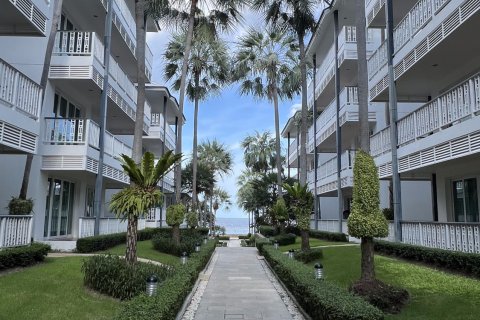 Condo à Hua Hin, Thaïlande, 2 chambres  № 171891 - photo 8