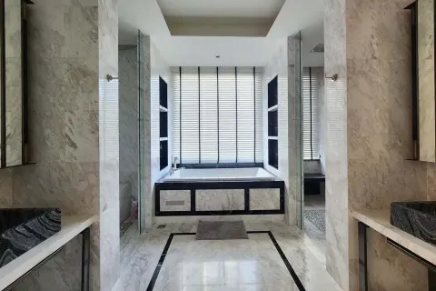 Condo à Khlong San, Bangkok, Thaïlande, 2 chambres  № 171892 - photo 11