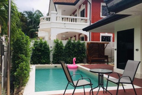 Villa in Pattaya, Thailand 3 bedrooms № 171893 - photo 12