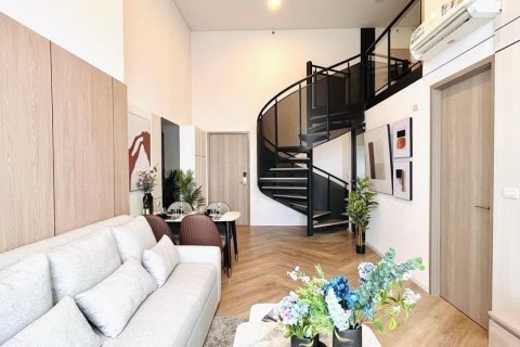 Duplex in Phra Khanong, Bangkok, Thailand 2 bedrooms № 171896 - photo 2