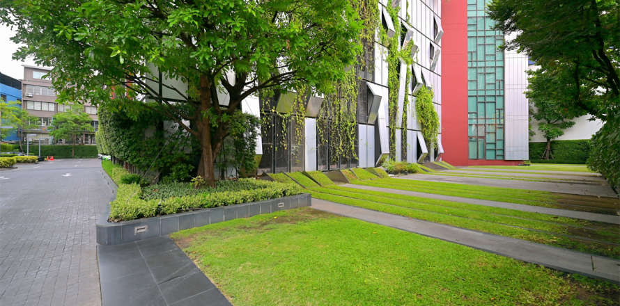 Condo in Bangkok, Thailand, 1 bedroom  № 185773