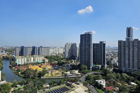 Кондоминиум с 2 спальнями в Ваттхане, Бангкок, Таиланд № 137904 - фото 4