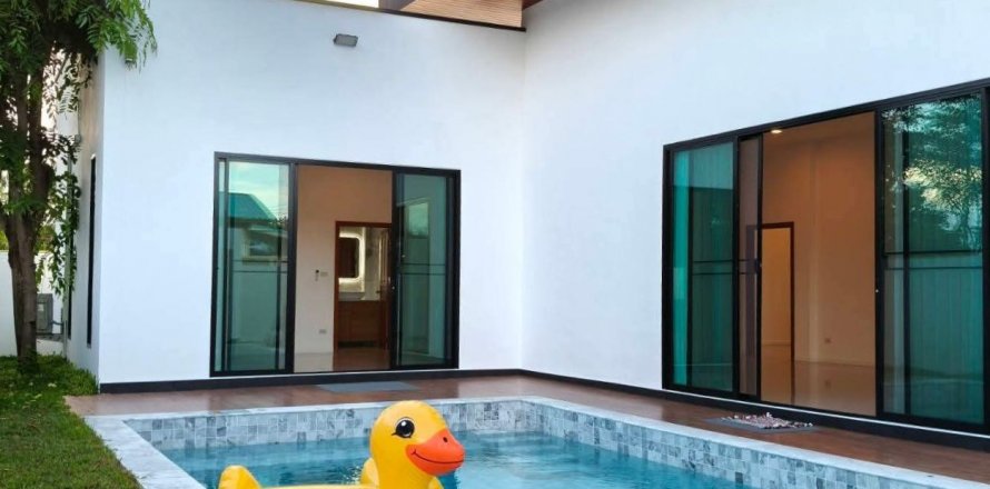 Villa à Pattaya, Thaïlande 4 chambres № 137901