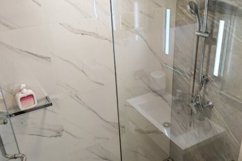 Studio dans le Condo à Pattaya, Thaïlande  № 141375 - photo 16