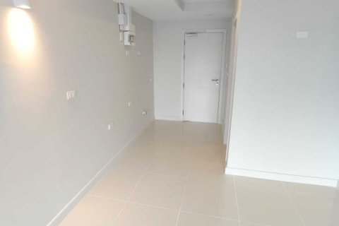 Studio dans le Condo à Phuket, Thaïlande  № 141463 - photo 15