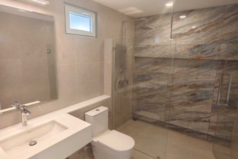 Studio dans le Condo à Phuket, Thaïlande  № 141463 - photo 5