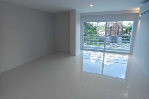 Studio dans le Condo à Phuket, Thaïlande  № 141463 - photo 1