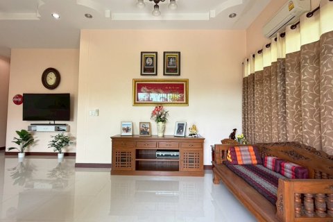 Maison à Yang Talat, Thaïlande 3 chambres № 149952 - photo 9