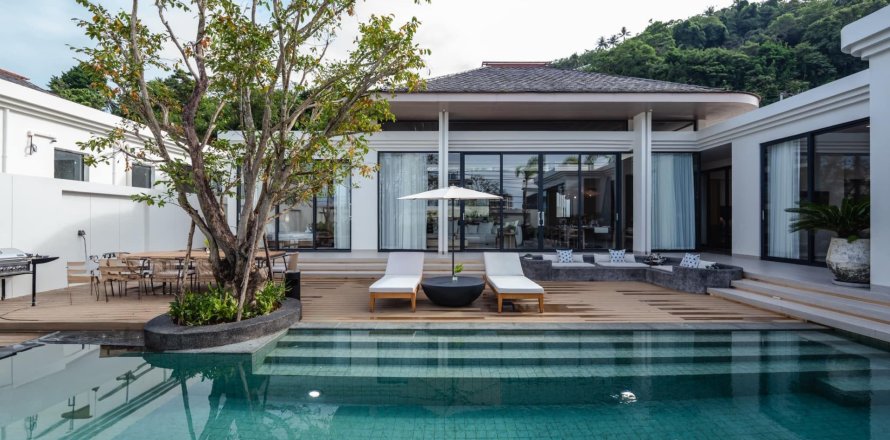 Villa à Phuket, Thaïlande 4 chambres № 149950
