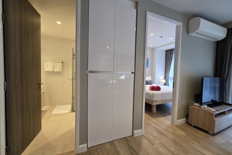 Condo à Phuket, Thaïlande, 2 chambres  № 152213 - photo 30