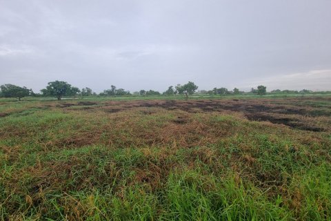 Land in Bang Bo District, Thailand 1007 sq.m. № 145826 - photo 5