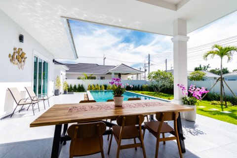 Villa in Hua Hin, Thailand 3 Schlafzimmer № 221948 - Foto 6