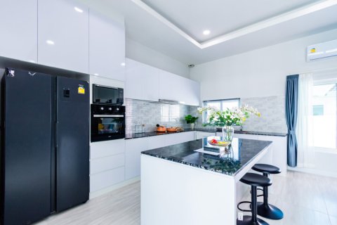 Villa in Hua Hin, Thailand 3 Schlafzimmer № 221948 - Foto 10