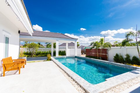 Villa in Hua Hin, Thailand 4 Schlafzimmer № 221949 - Foto 8
