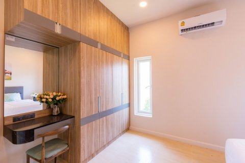 Villa in Hua Hin, Thailand 4 Schlafzimmer № 221949 - Foto 30