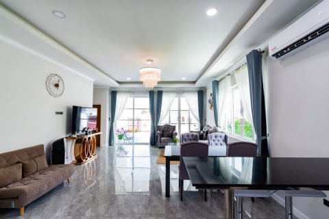 Villa in Hua Hin, Thailand 3 Schlafzimmer № 221952 - Foto 5