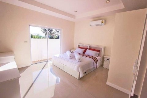 Villa in Pran Buri, Thailand 2 Schlafzimmer № 221951 - Foto 9