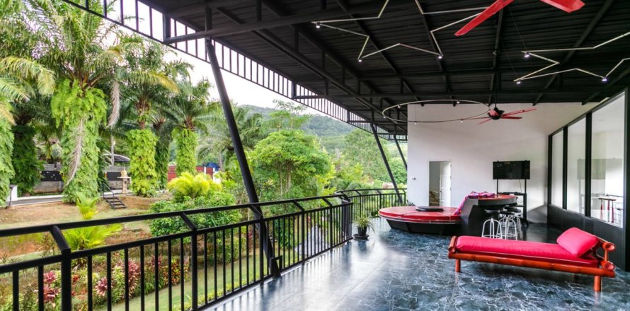 Villa in Chalong, Thailand 9 Schlafzimmer № 223246