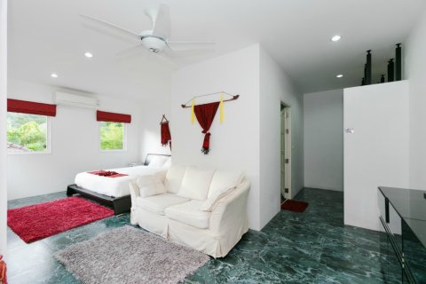 Villa in Chalong, Thailand 9 Schlafzimmer № 223246 - Foto 27