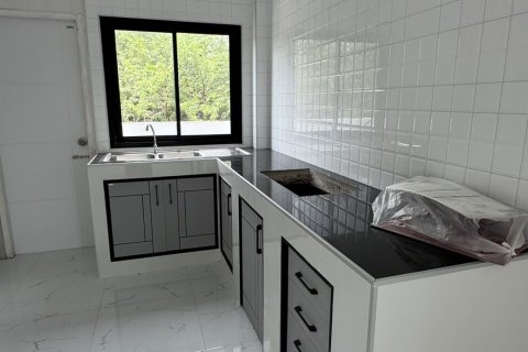 Villa in Hua Hin, Thailand 3 bedrooms № 142404 - photo 12