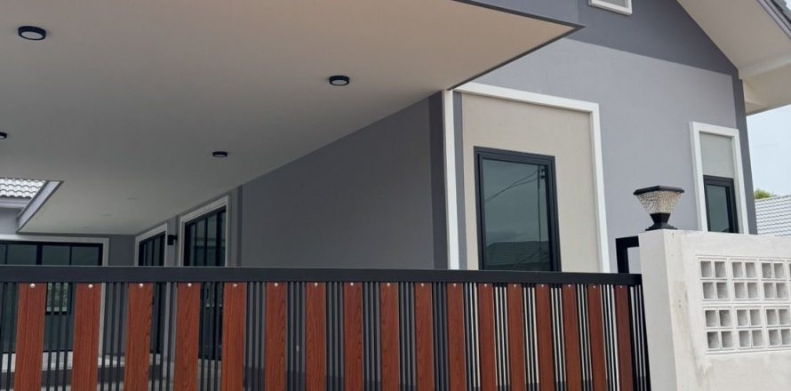 Villa in Hua Hin, Thailand 3 bedrooms № 142404