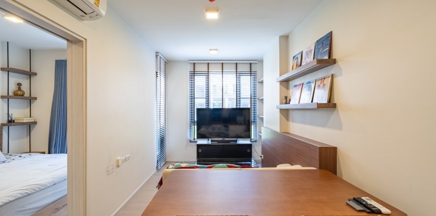 Студия в кондо в Ваттхане, Бангкок, Таиланд № 142420