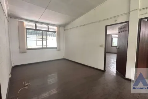 Studio in Watthana, Bangkok, Thailand № 219859 - Foto 13