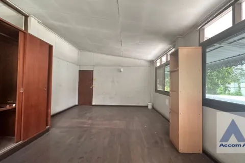 Studio in Watthana, Bangkok, Thailand № 219859 - Foto 7