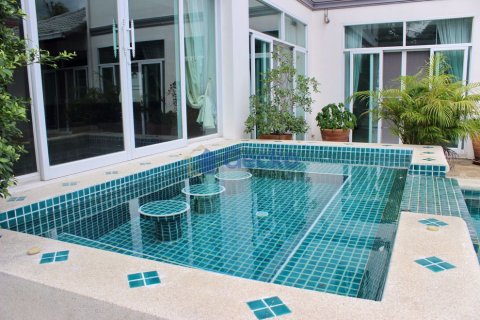 Maison à Pattaya, Thaïlande 4 chambres № 197274 - photo 6