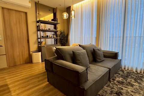 Condo in Watthana, Bangkok, Thailand, 2 bedrooms  № 144769 - photo 17