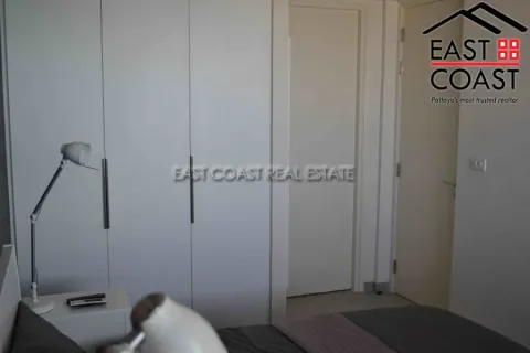 Condominio de 2 dormitorios en Pattaya, Tailandia № 213769 - foto 8