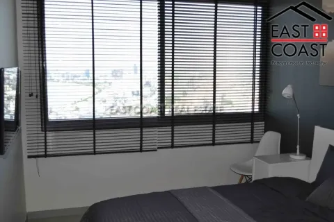 Condominio de 2 dormitorios en Pattaya, Tailandia № 213769 - foto 5