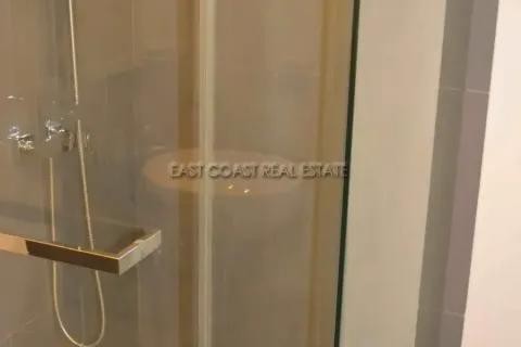 Condominio de 2 dormitorios en Pattaya, Tailandia № 213768 - foto 13