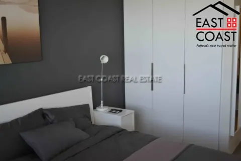 Condominio de 2 dormitorios en Pattaya, Tailandia № 213768 - foto 3