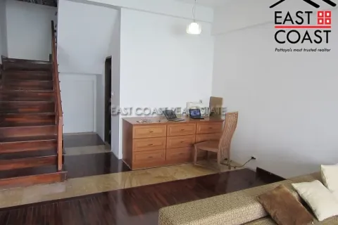 Condominio de 2 dormitorios en Jomtien Beach, Pattaya, Tailandia № 213772 - foto 10
