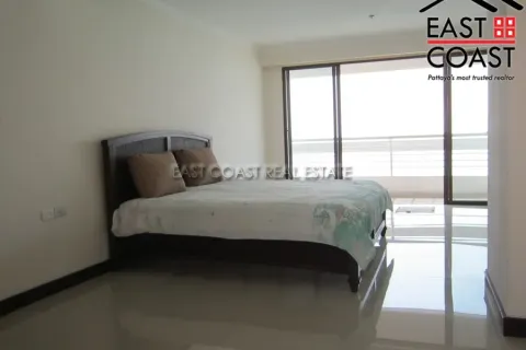 Condominio de 2 dormitorios en Jomtien Beach, Pattaya, Tailandia № 213772 - foto 14