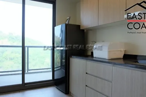 Condominio de 2 dormitorios en Pattaya, Tailandia № 213770 - foto 3