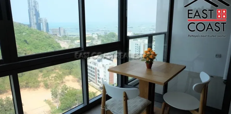 Condominio de 2 dormitorios en Pattaya, Tailandia № 213770